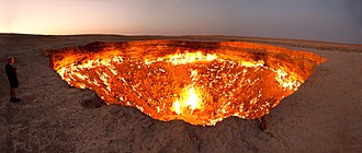 330px-Darvasa_gas_crater_panorama.jpg