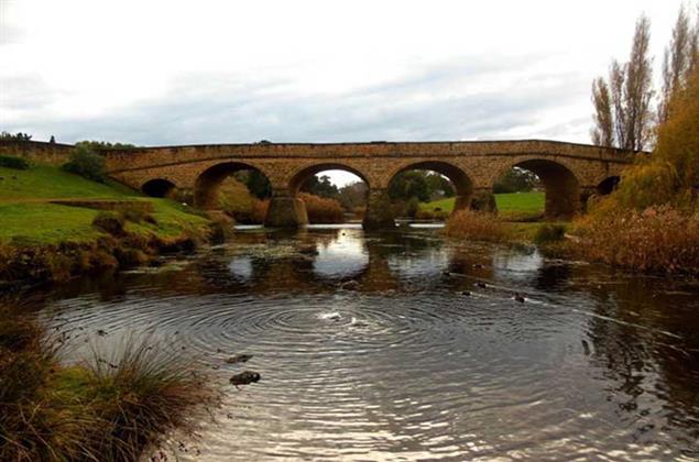 《靜凝 . 世界盡頭》筱琳子