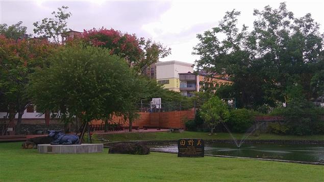 一只舊皮箱@陳慧文