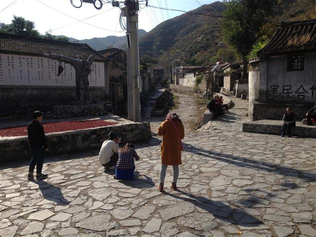 「旅居北京-1」那一夜，我們都關心，也毫不避諱的話題