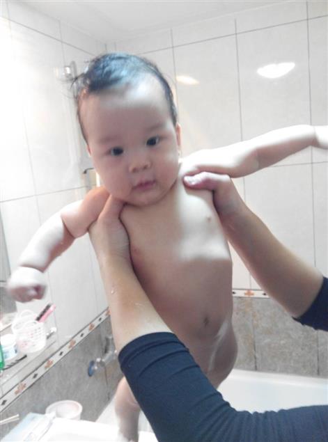 我們這一家。大丸吃ㄋㄟㄋㄟ      