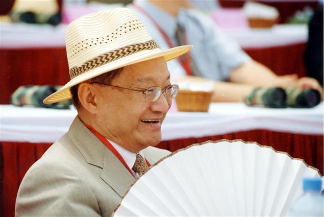 金庸的小說故事上下2263年（西元前483年～1780年），終於用一條線把其中的主要場景都串起來了！