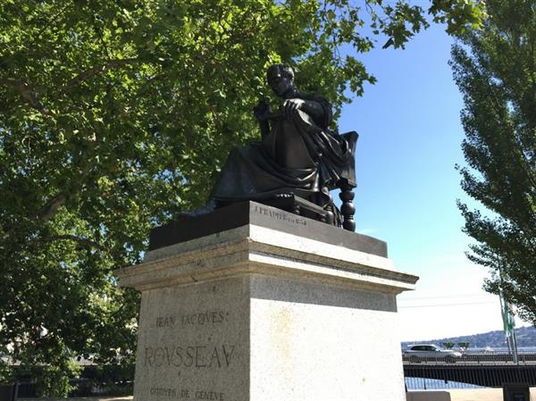 麥勝梅  山隱隱水粼粼話瑞士 (下) 11aKlein_Rousseau_02.JPG