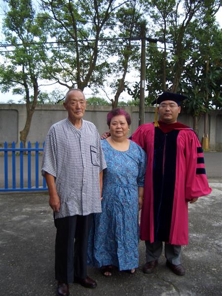 1.父母合照 必用.jpg