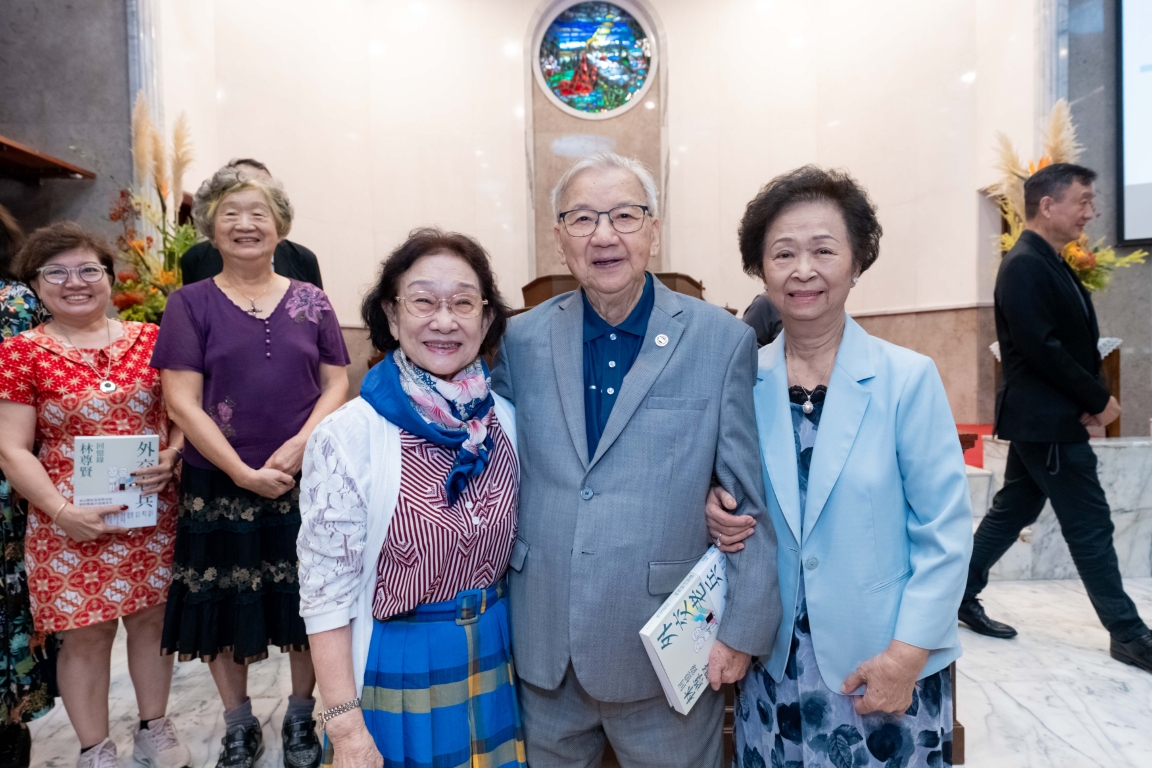 會後合照陳志亮攝-02116 (3) (中).jpg