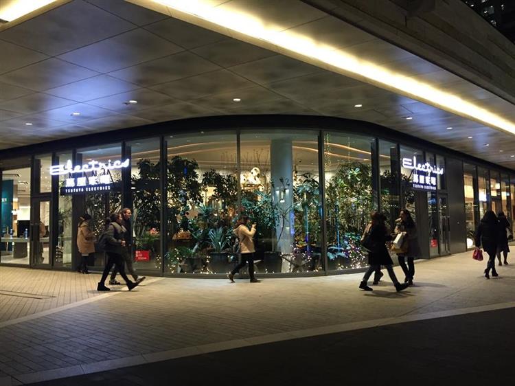 「蔦屋」明明是書店，為何自稱為「家電」？