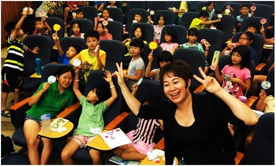 作家十方新竹市文化局「花錢也要學」親子講座互動花絮