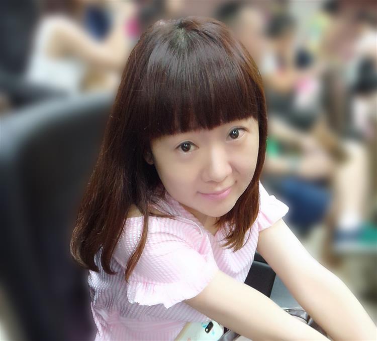 詩人劉曉頤獲第十一屆葉紅女性詩獎得獎感言：誠願我的詩，持續發出溫度