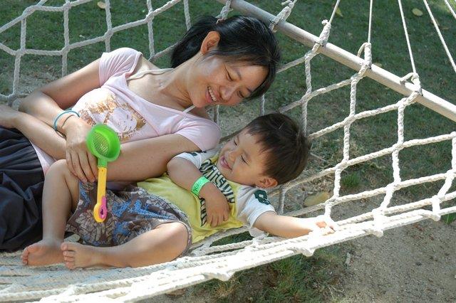 誰在暗中眨眼睛──陳瑤華的「惡女」寫作之路