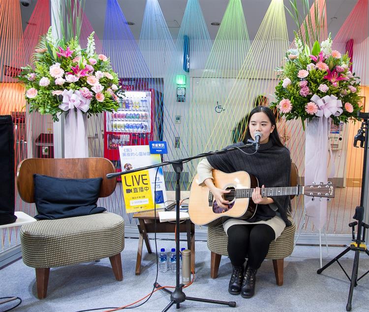 《寅》：黑夜的心靈祕語——詩集吟唱會