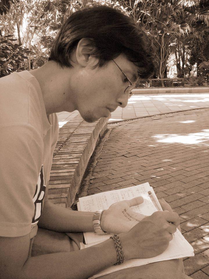 我是一件活著的作品──無國籍詩人木焱訪談錄