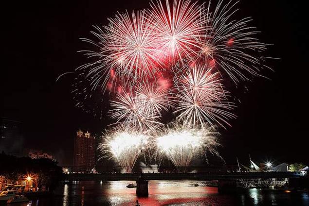 【賀】秀威十三本入博客來「人文史地」類新書榜，12/17前作家生活誌慶賀79折優惠