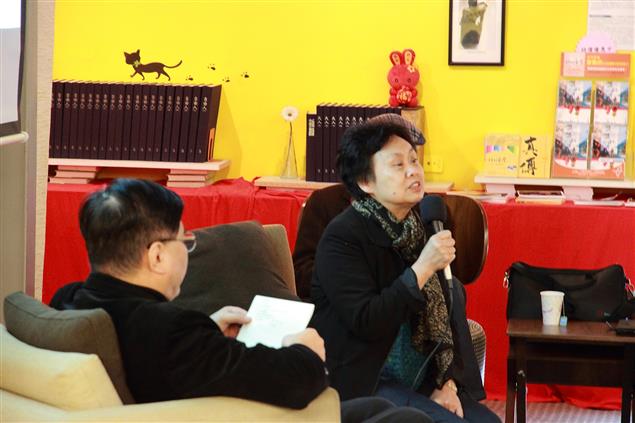 12/5【人文沙龍講座】黑牆裡的倖存者，齊家貞認為透過家族書寫才能真正保存歷史真相