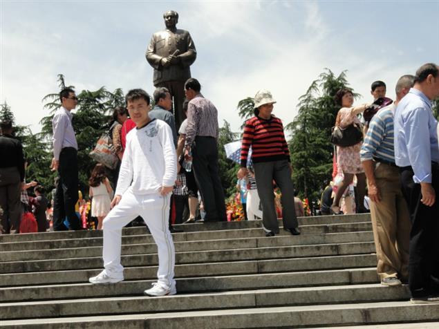 子陽：我把目標訂在諾貝爾獎，這種奢望，讓我一直攀登。只要相信，總有一天會遇見光明！