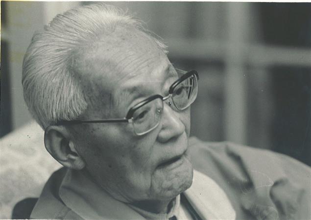 【蔡登山專欄】回憶大陸國寶級作家巴金，「春蠶吃了桑葉要吐絲，給人間添一點溫暖」