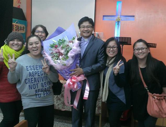 黃銀成牧師《hold住，就能淡定》發表感恩茶會