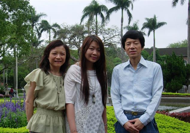 《竹籬、長巷與麵疙瘩──高雄三軍眷村憶往》 入圍「第37屆中小學生優良課外讀物」得獎感言