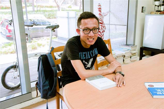 故事網站主力編輯陳建守：想眺望遠方，需先站上歷史巨人的肩膀