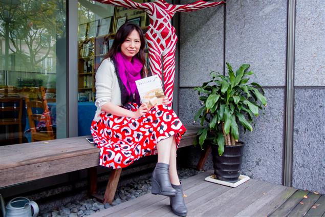 手工皂是一種生活態度：鄭安珀《純淨‧手工皂──愛蝶的生活提案》專訪