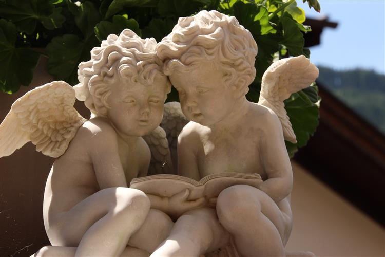 扶植實體書店，深耕文化土壤　文化部公布105年推動實體書店發展補助名單